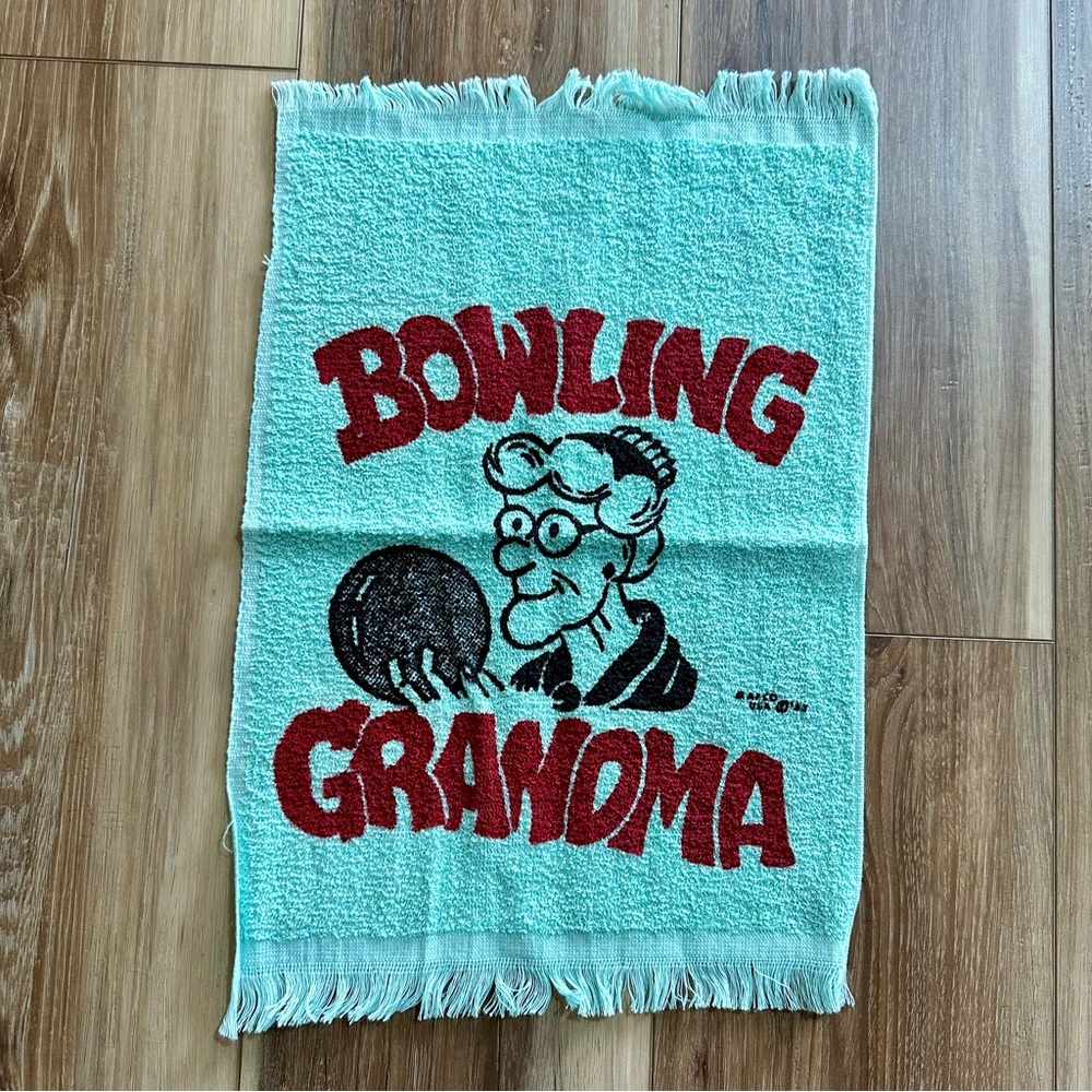 Vintage 1983 MAFCO Made in USA Bowling Grandma Graphic Hand Towel